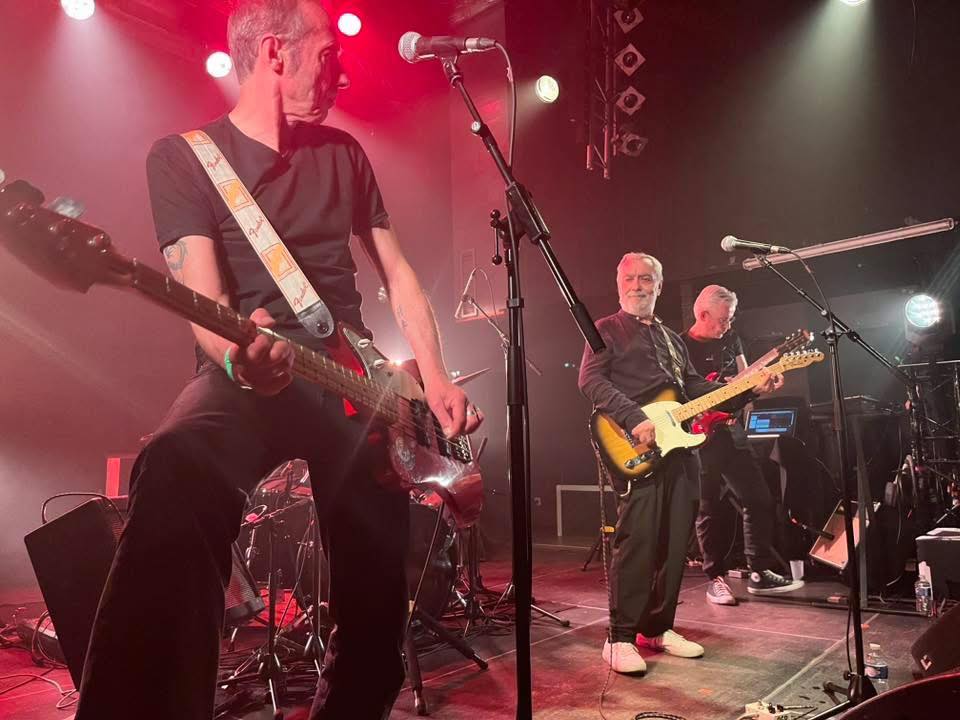Charles de Goal et Jad Wio en concert au Petit Bain à Paris 2025