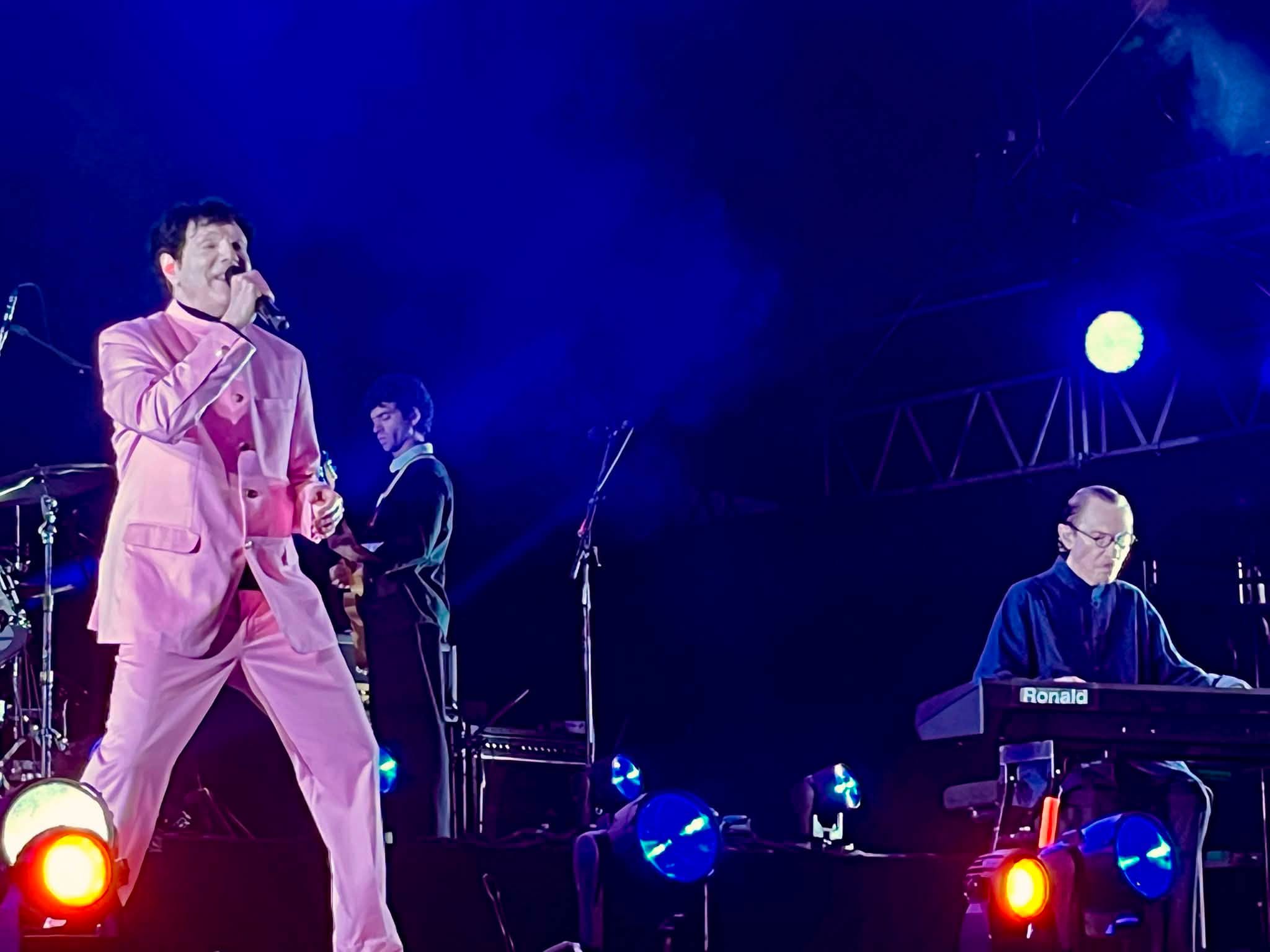Sparks et Nick Cave and The Bad Seeds au Cabaret Vert 2026